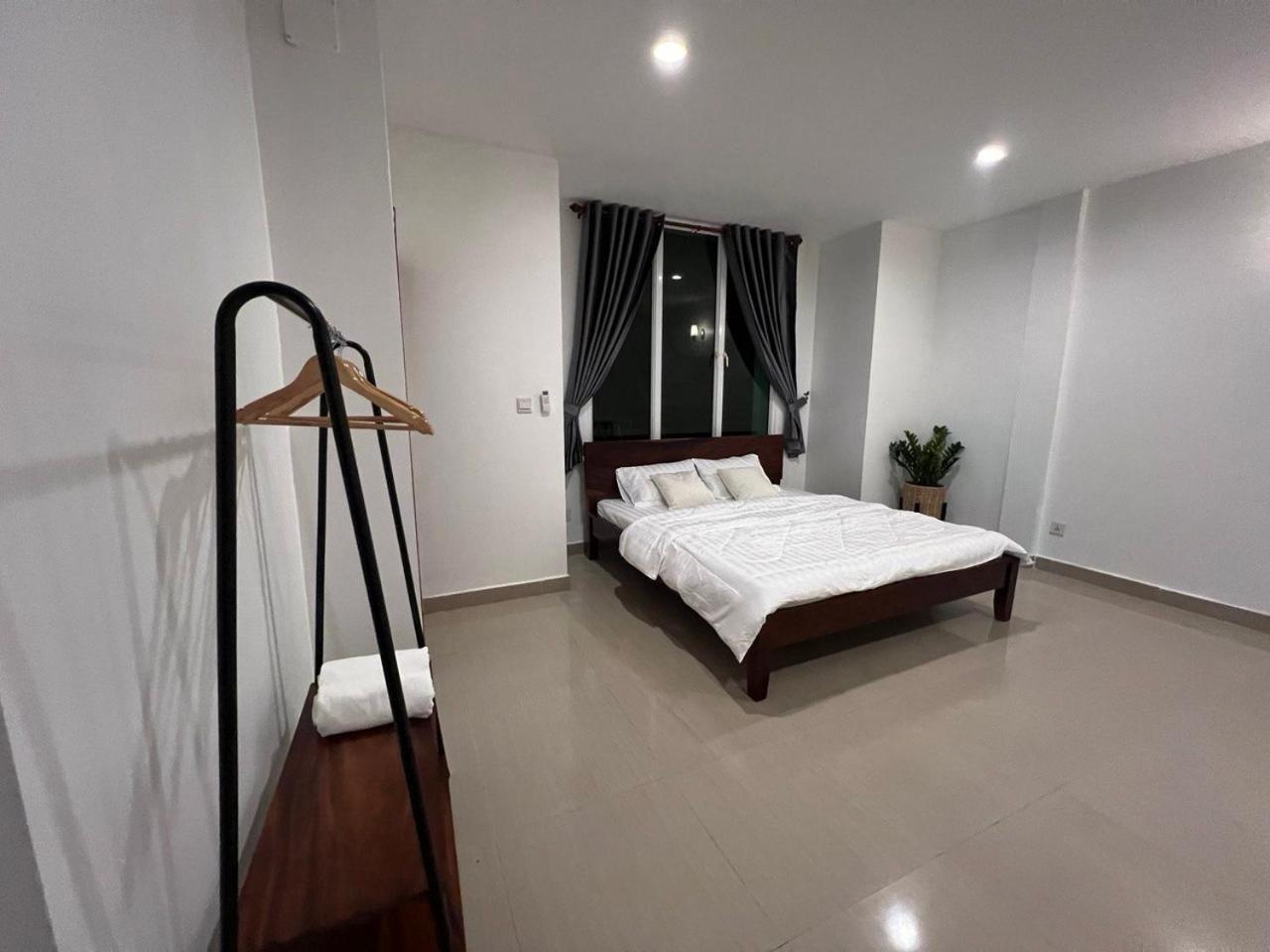 D32 Homestay Near Airport Behind Brown Coffee Airport Phnom-Penh Buitenkant foto